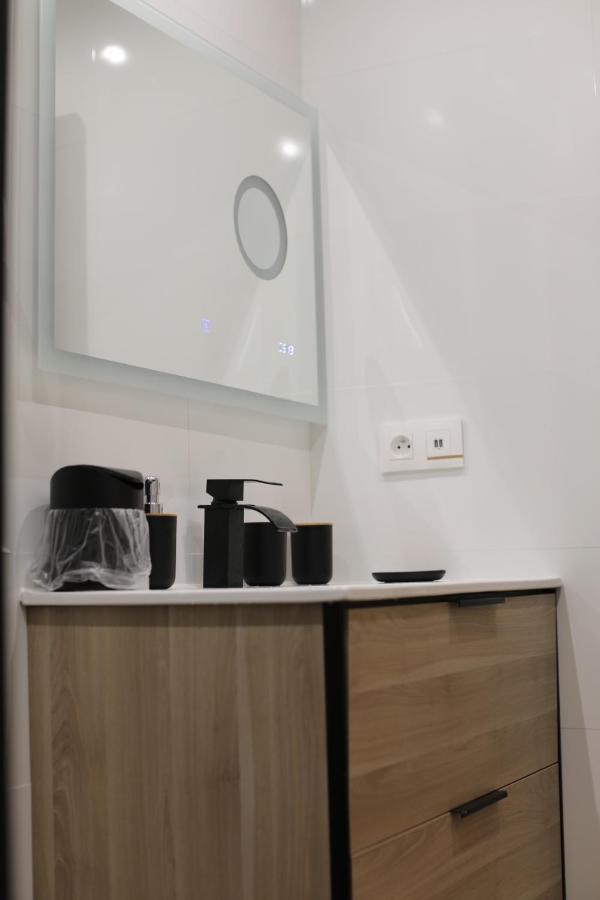 Atelier Chaleureux 40M2 - Proche Cdg Parc Des Expo Appartement Tremblay-en-France Buitenkant foto